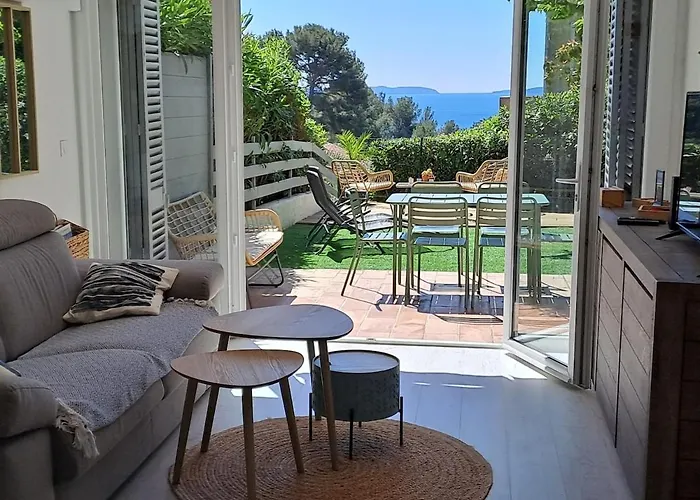 Apartment Rez-de-jardin, Vue Mer,