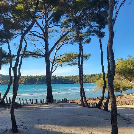 Rez-de-jardin, Vue Mer, * Ле-Лаванду