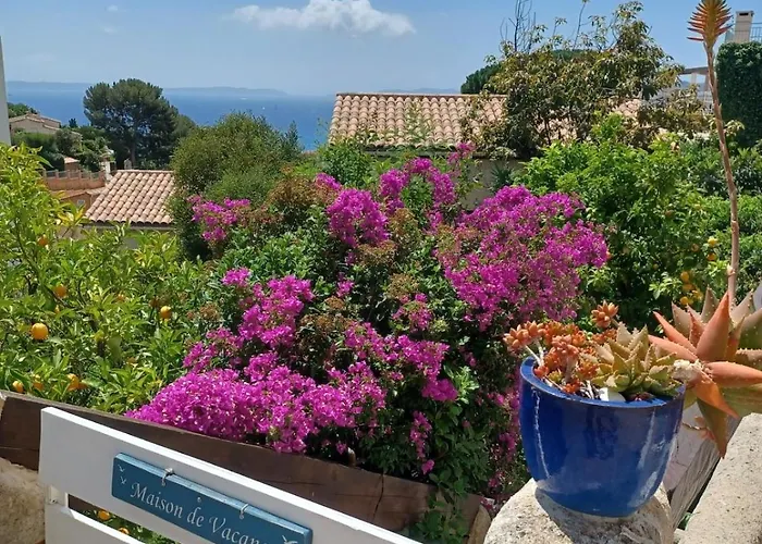 Rez-de-jardin, Vue Mer, *